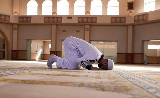 Ajaibnya Doa Sujud
