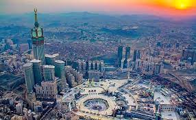 Umroh Gugurkan Kewajiban Haji?