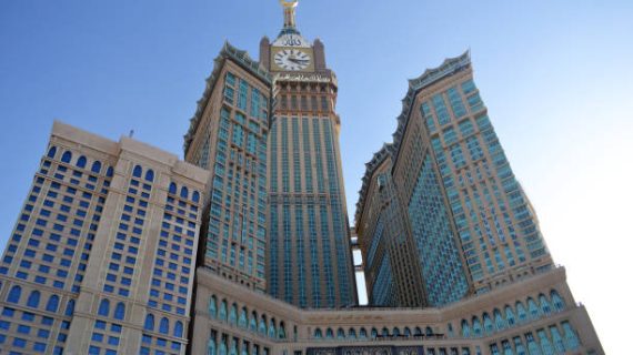 Hukum Menggabungkan Thawaf Wada’ dan Ifadhah