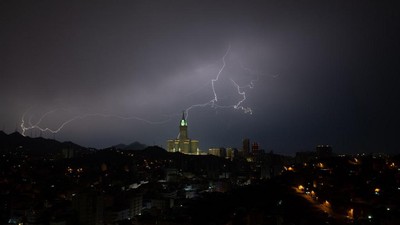Hujan Badai di arab saudi