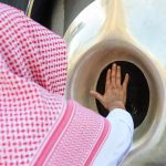 Aturan Yang Harus Diketahui Tentang Hajar Aswad & Hadits Tentang Hajar Aswad